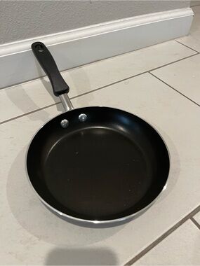 Nonstick Black Frying Pan with Stay-Cool Handle - Home Kitchen